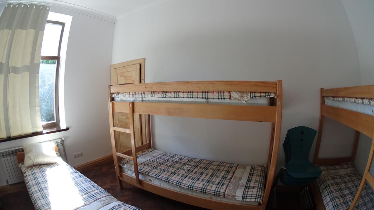 Hostel Mif Ivano-Frankivsk Luaran gambar