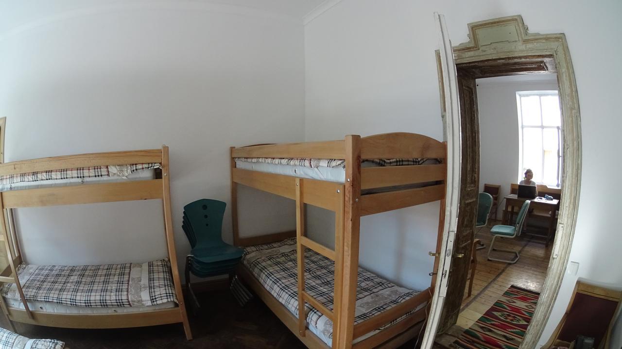 Hostel Mif Ivano-Frankivsk Luaran gambar